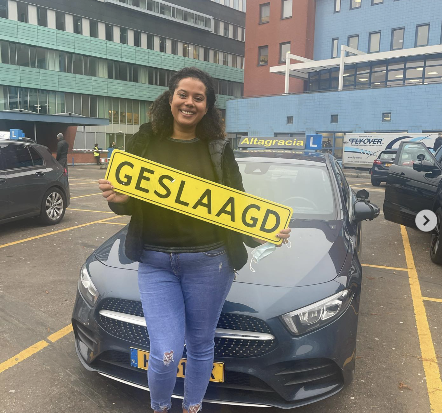 Lesauto (automaat) van Autorijschool Altagracia in Den Haag